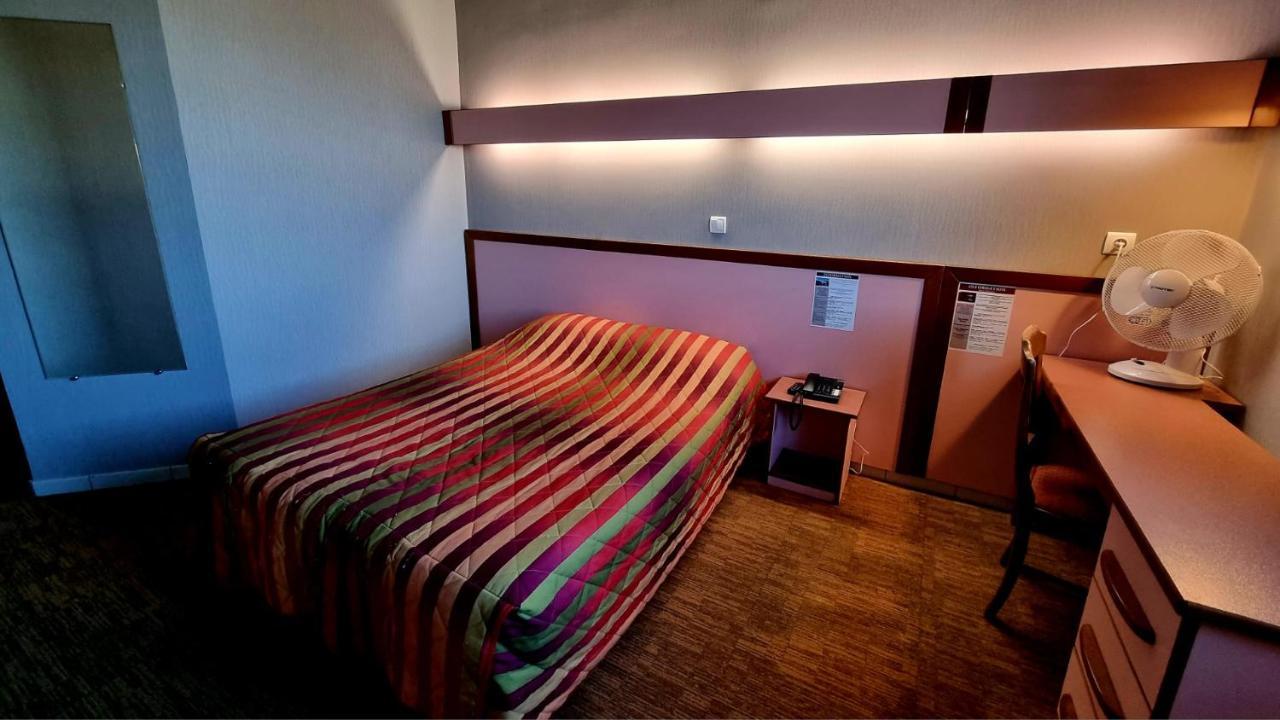 Hotel Siatel Besancon Chateaufarine Exterior photo
